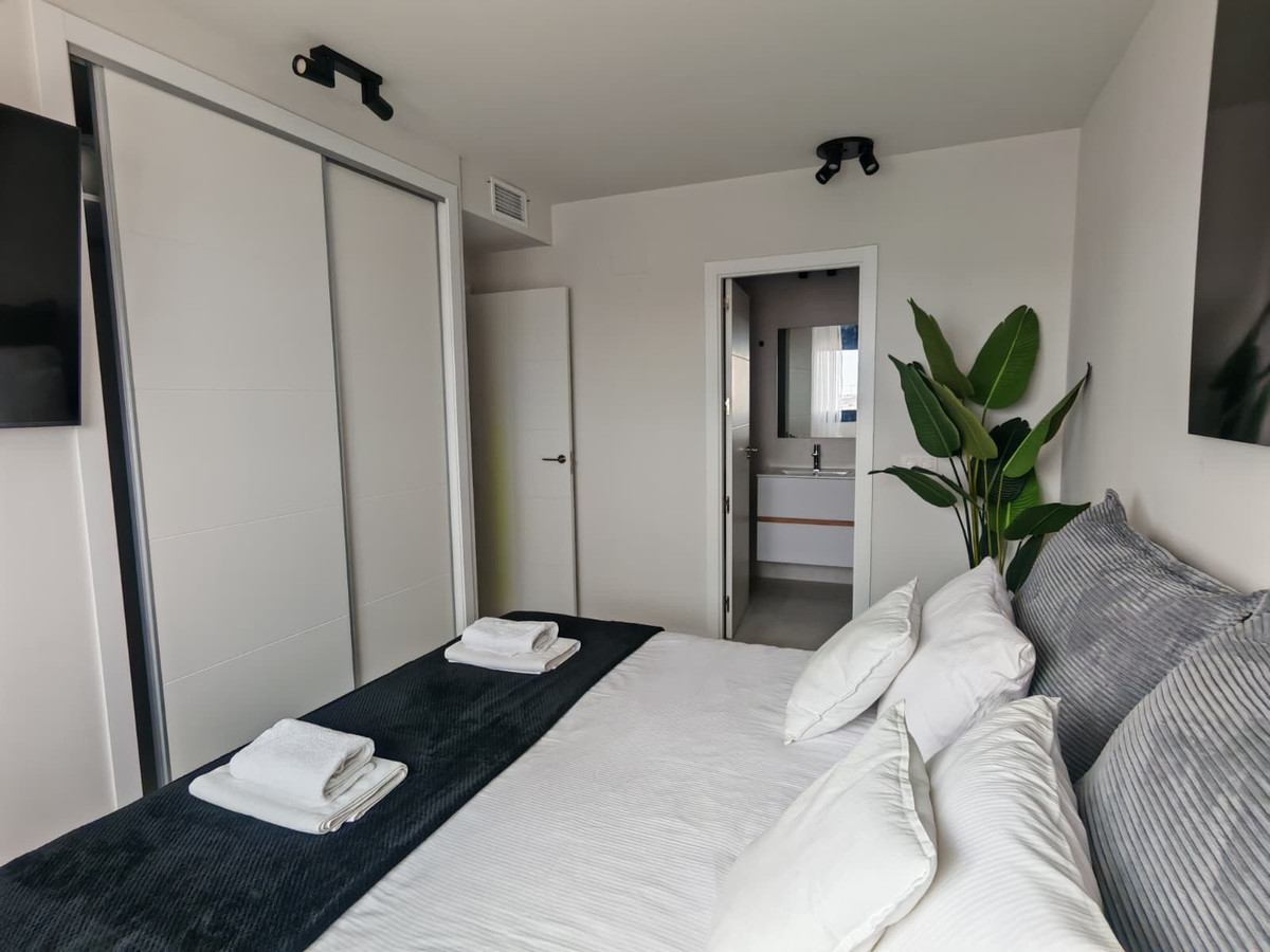 Se vende Apartamento Planta Media de 3 dormitorios en Costa Blanca, Alicante, España