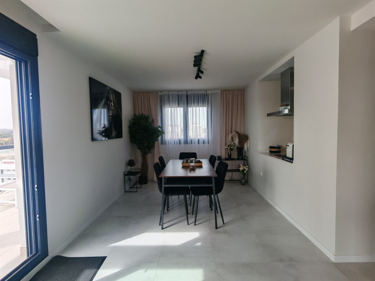 Se vende Apartamento Planta Media de 3 dormitorios en Costa Blanca, Alicante, España