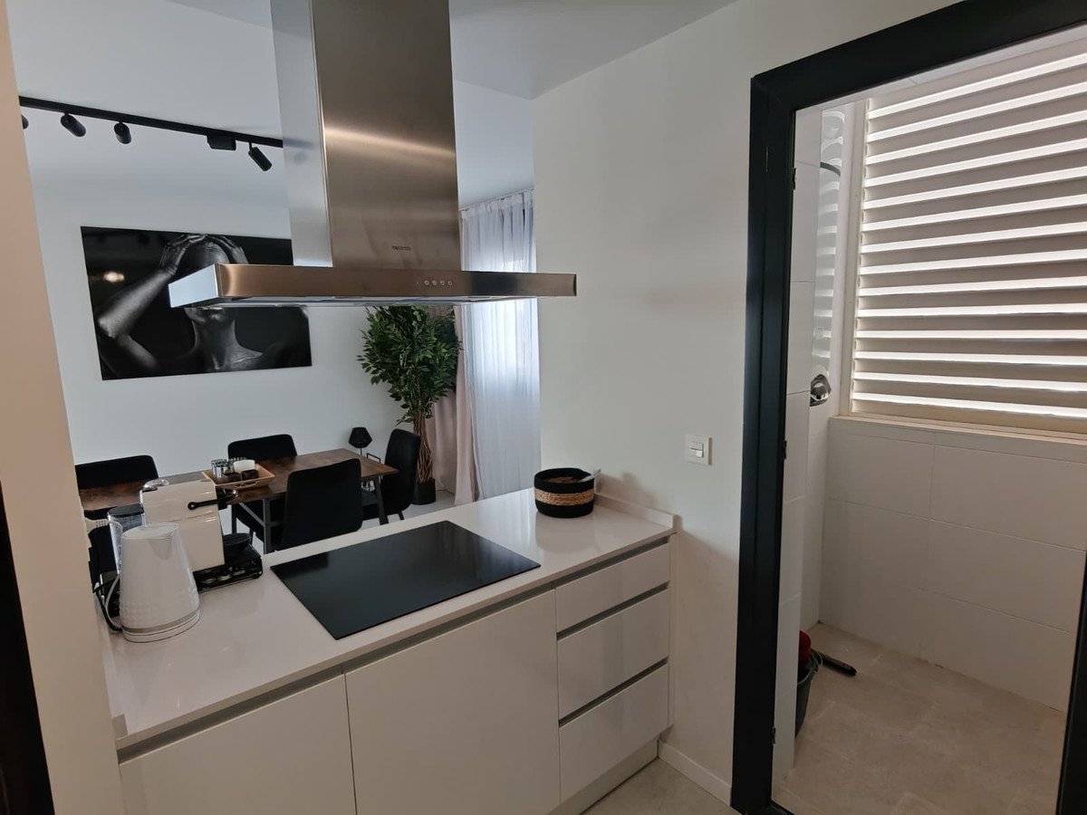 Se vende Apartamento Planta Media de 3 dormitorios en Costa Blanca, Alicante, España