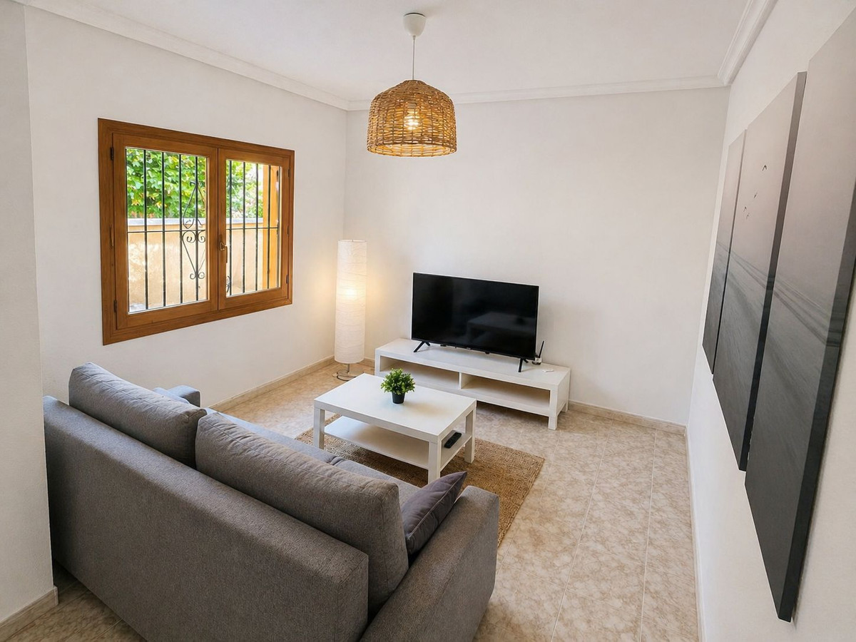 Se vende Apartamento Planta Baja de 2 dormitorios en Costa Blanca, Alicante, España