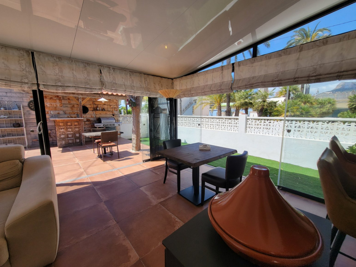 Se vende Villa - Chalet de 2 dormitorios en Costa Blanca, Alicante, España