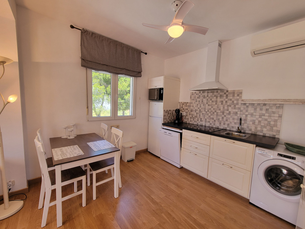 Se vende Villa - Chalet de 2 dormitorios en Costa Blanca, Alicante, España