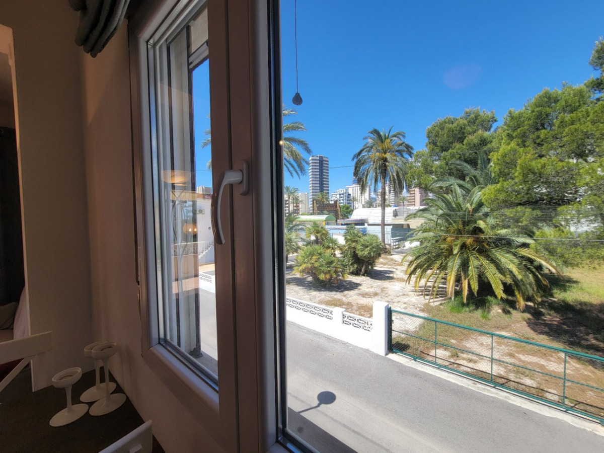 Se vende Villa - Chalet de 2 dormitorios en Costa Blanca, Alicante, España