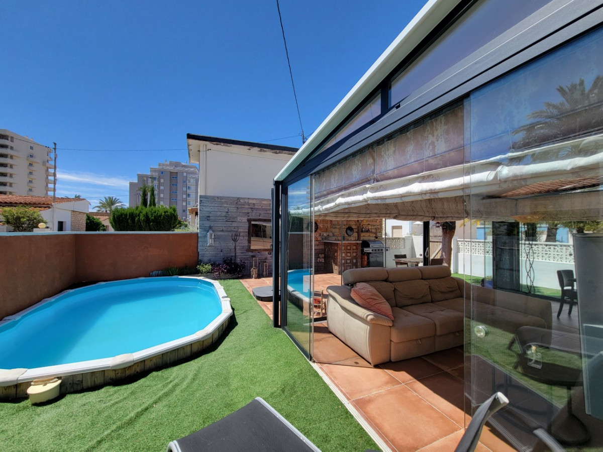 Se vende Villa - Chalet de 2 dormitorios en Costa Blanca, Alicante, España