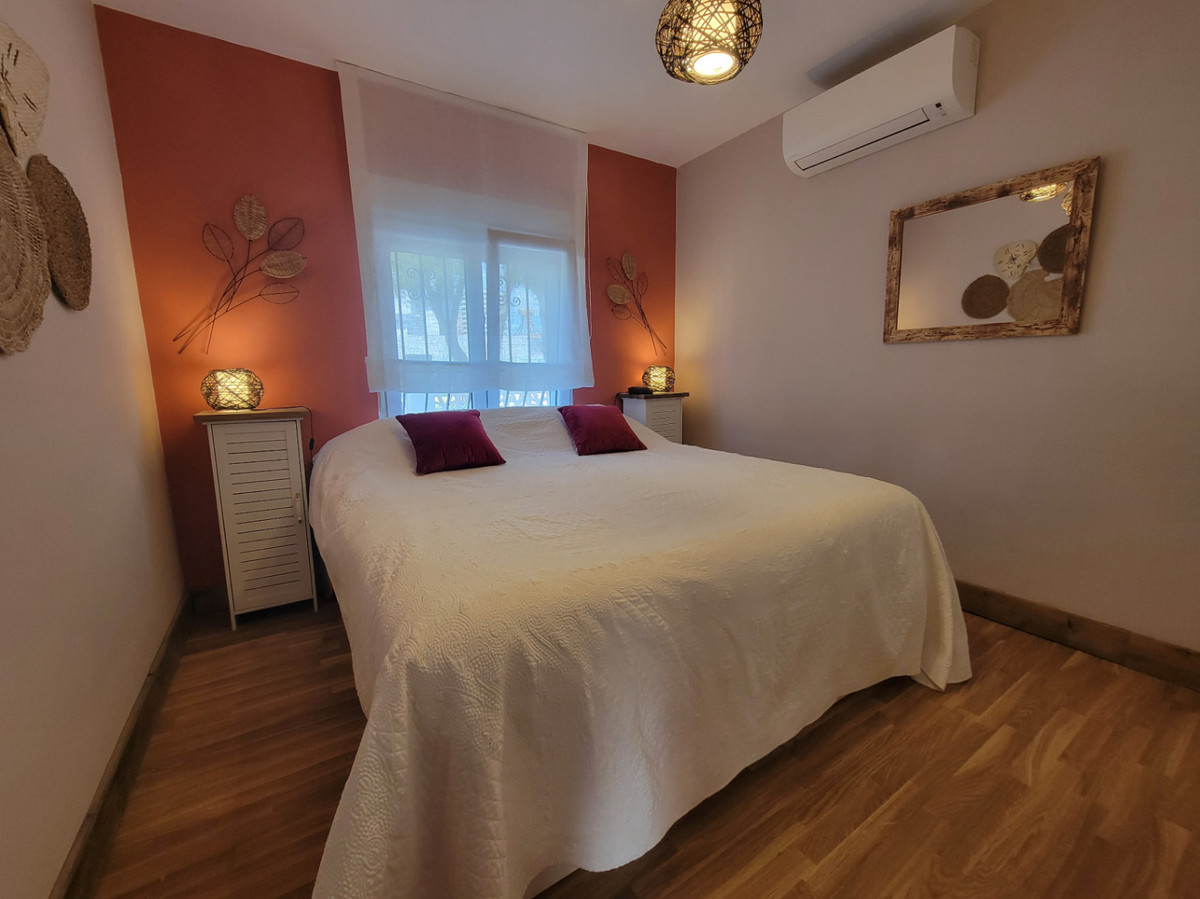 Se vende Villa - Chalet de 2 dormitorios en Costa Blanca, Alicante, España