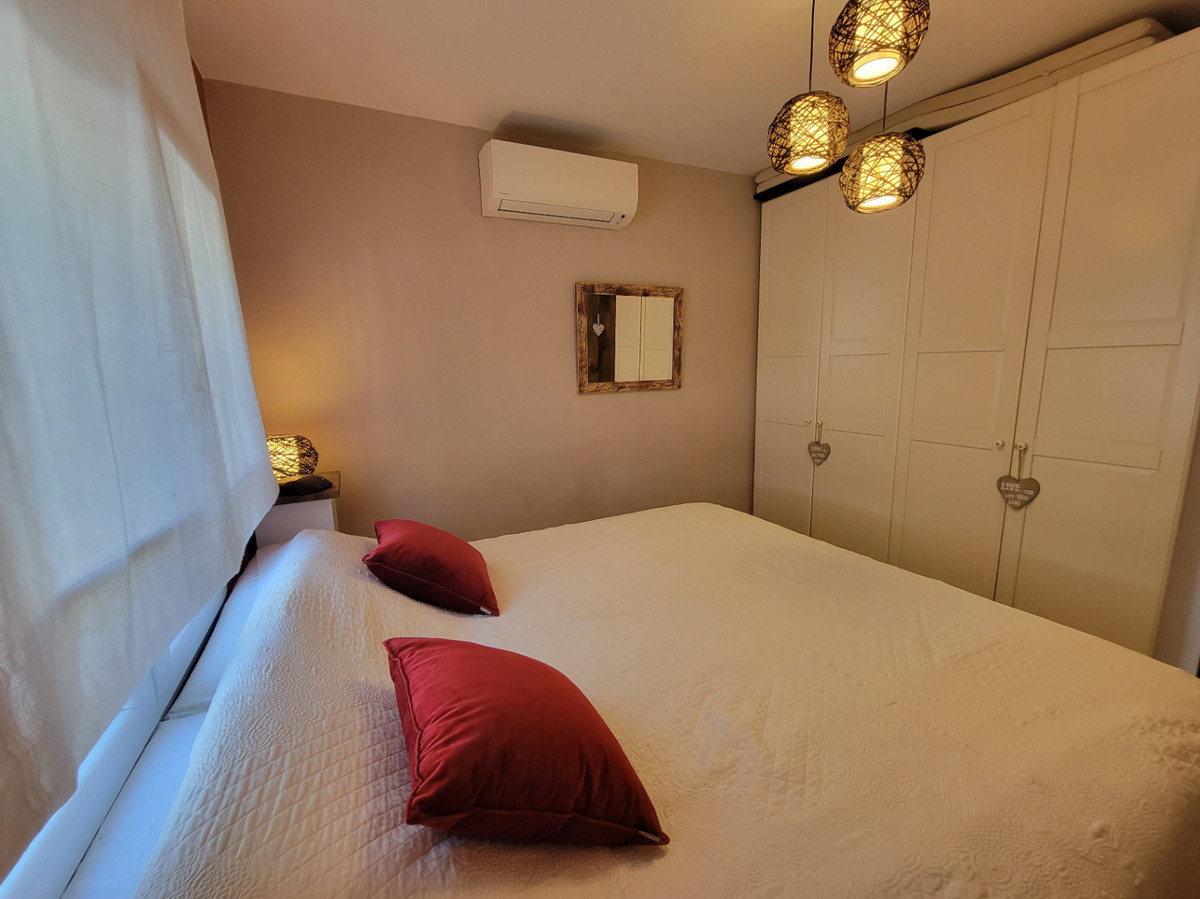 Se vende Villa - Chalet de 2 dormitorios en Costa Blanca, Alicante, España