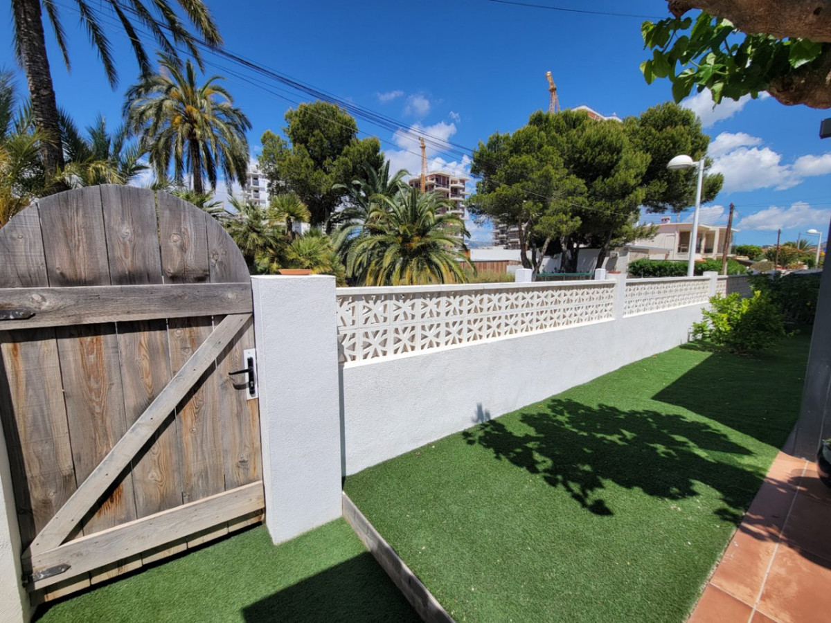 Se vende Villa - Chalet de 2 dormitorios en Costa Blanca, Alicante, España