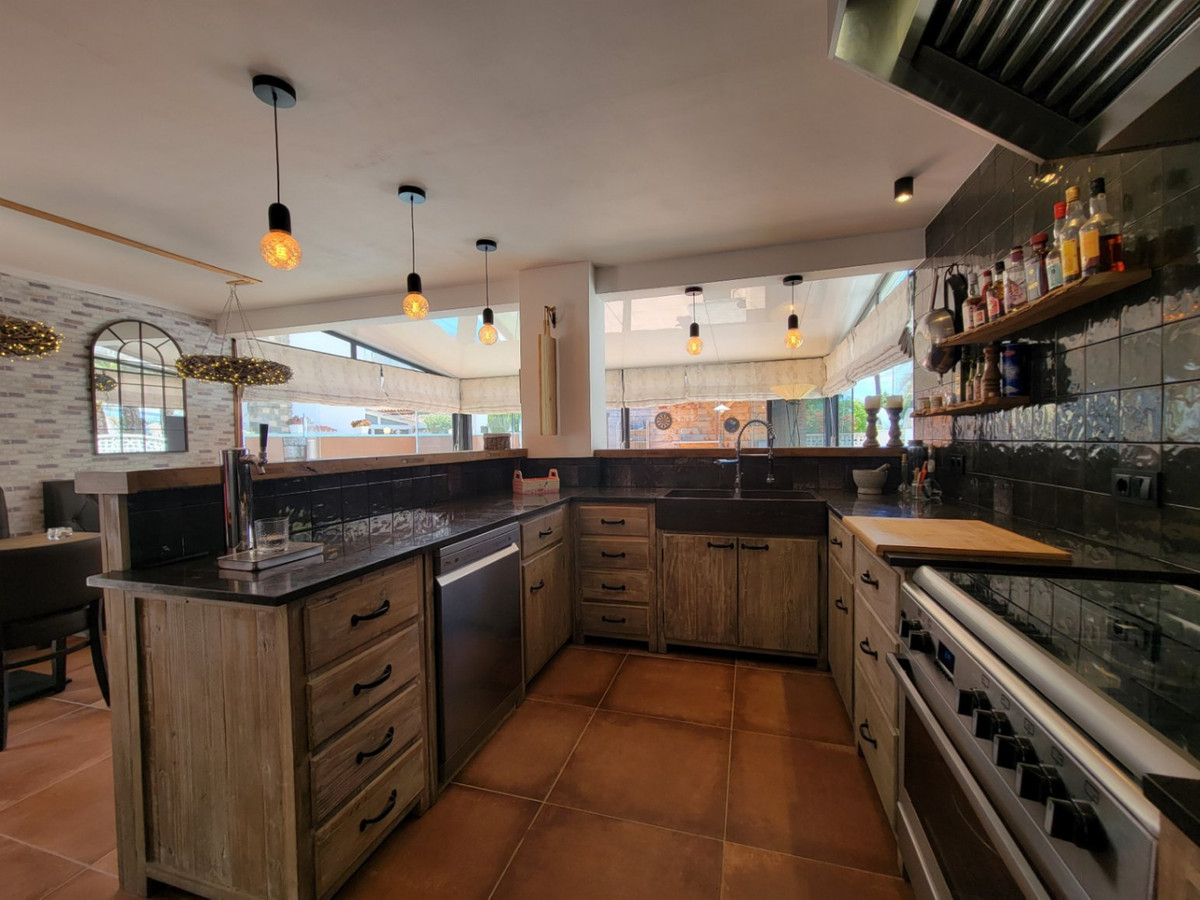 Se vende Villa - Chalet de 2 dormitorios en Costa Blanca, Alicante, España