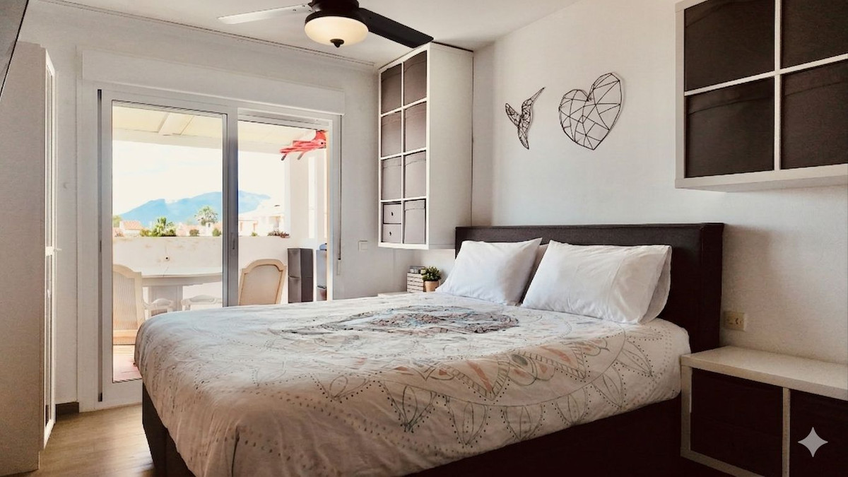 2 Bed Apartment for sale in Estepona Costa Del Sol, Málaga, Spain