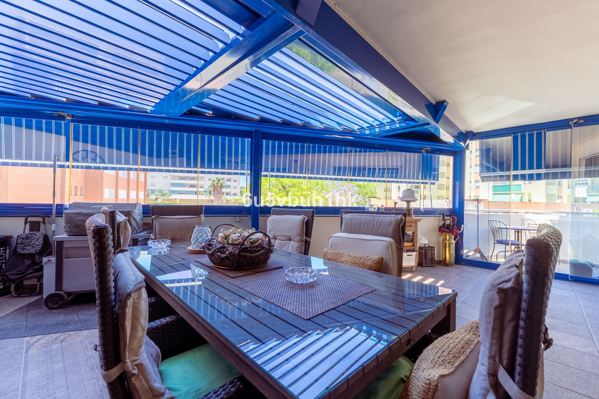 3 Bed Apartment for sale in Fuengirola Costa Del Sol, Málaga, Spain