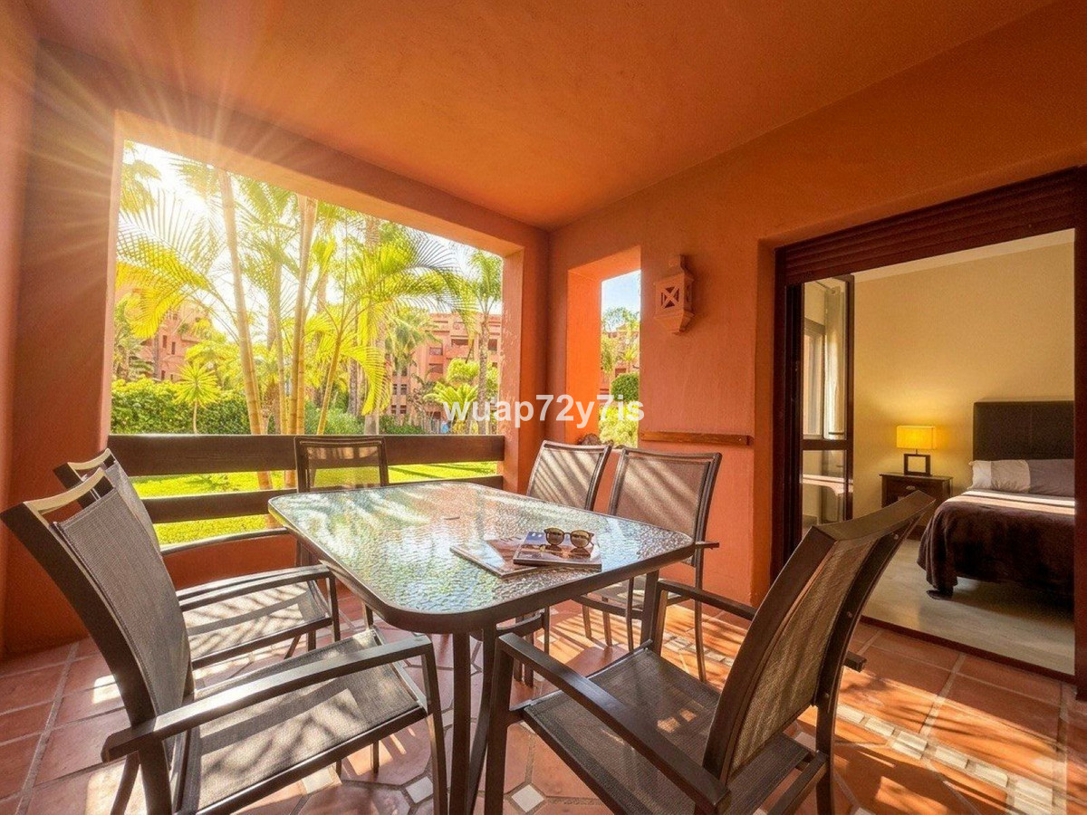 Se vende Apartamento Planta Baja de 2 dormitorios en Costa Del Sol, Málaga, España