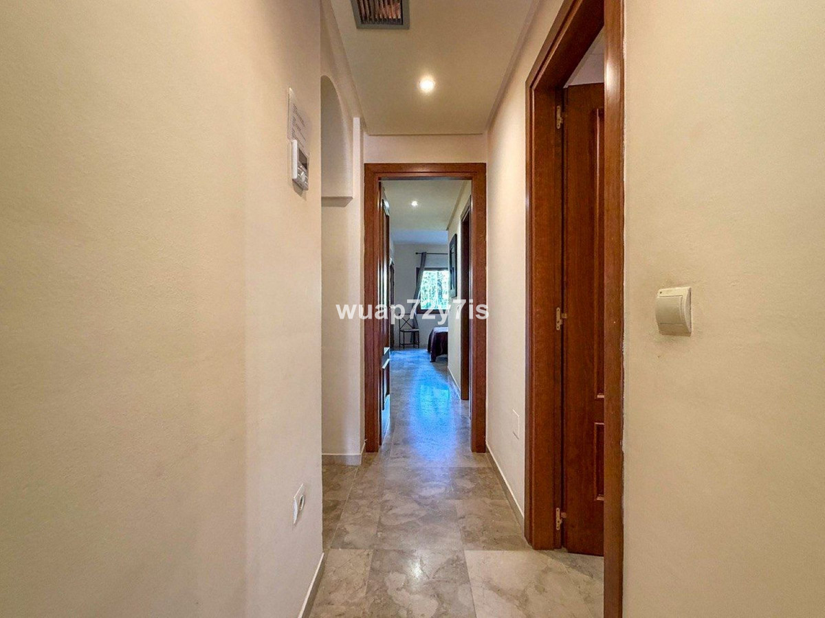 Se vende Apartamento Planta Baja de 2 dormitorios en Costa Del Sol, Málaga, España