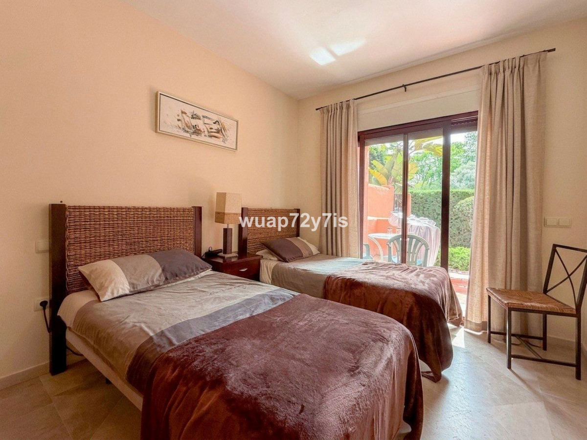 Se vende Apartamento Planta Baja de 2 dormitorios en Costa Del Sol, Málaga, España