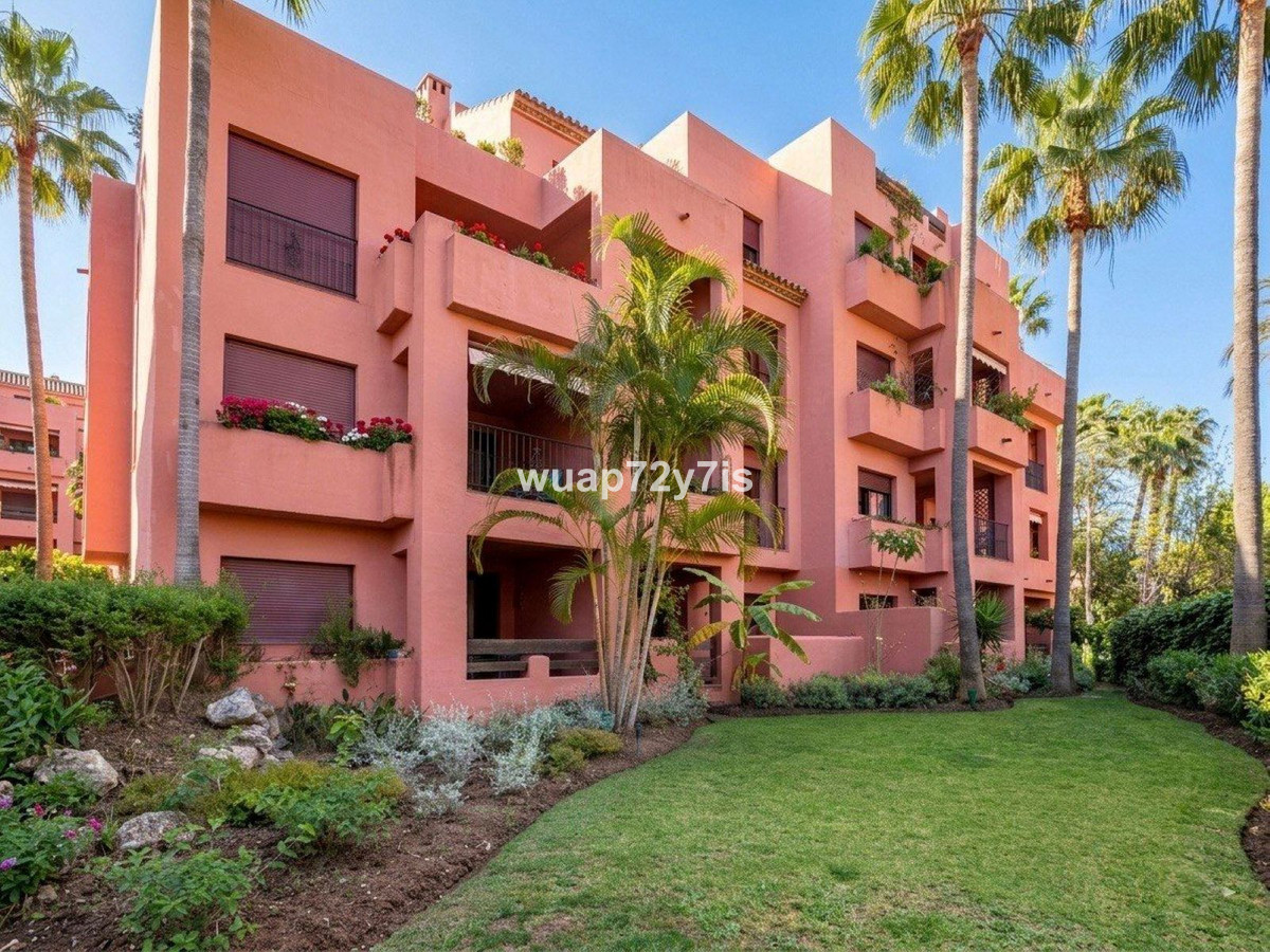 Se vende Apartamento Planta Baja de 2 dormitorios en Costa Del Sol, Málaga, España