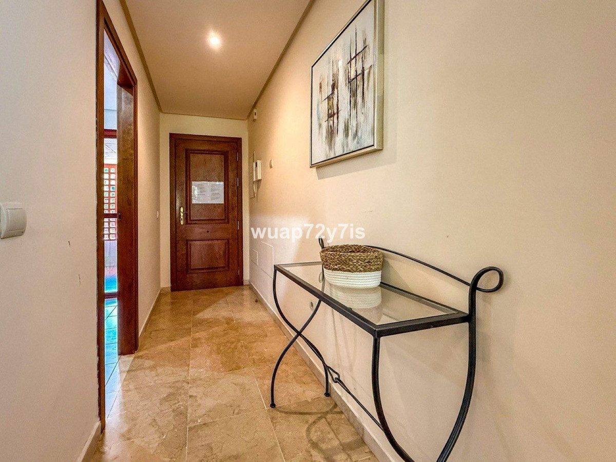 Se vende Apartamento Planta Baja de 2 dormitorios en Costa Del Sol, Málaga, España