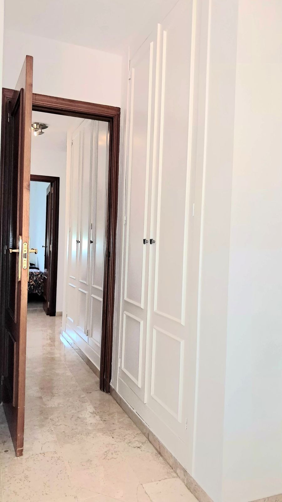 3 Bed Apartment for sale in Selwo Costa Del Sol, Málaga, Spain