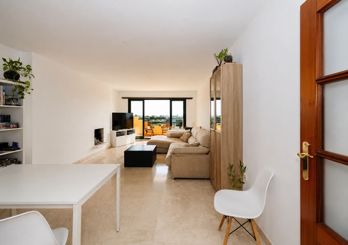 3 Bed Apartment for sale in Selwo Costa Del Sol, Málaga, Spain