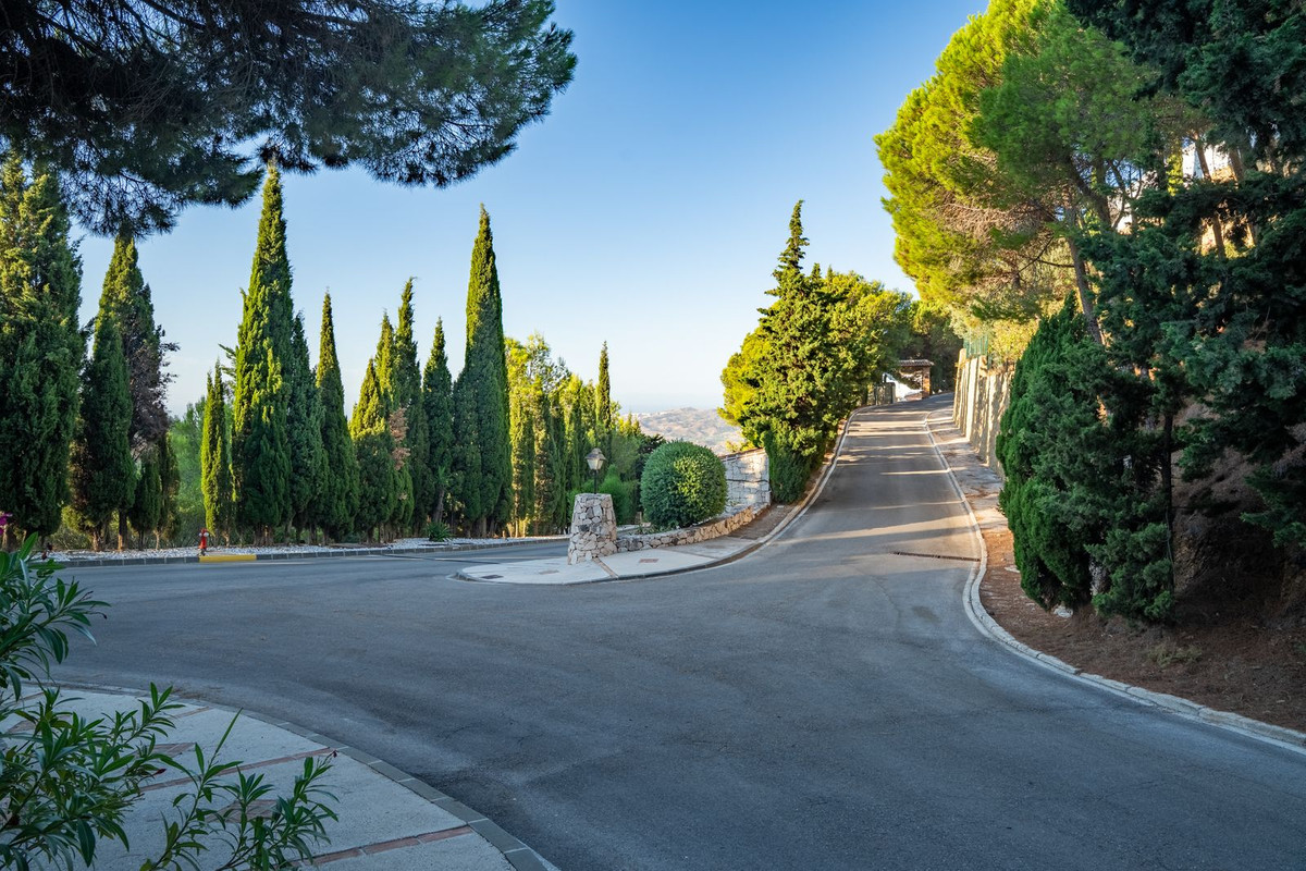 Se vende Terreno Urbano  en Costa Del Sol, Málaga, España