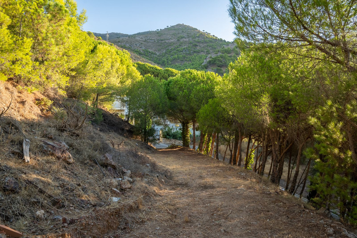 Se vende Terreno Urbano  en Costa Del Sol, Málaga, España