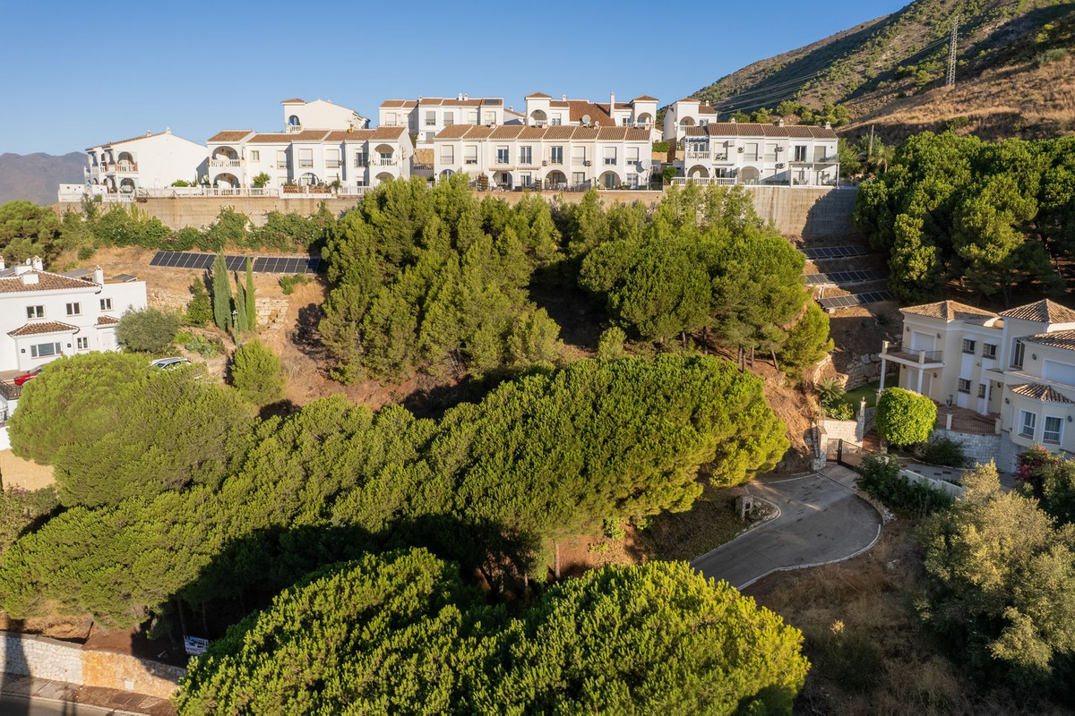 Se vende Terreno Urbano  en Costa Del Sol, Málaga, España