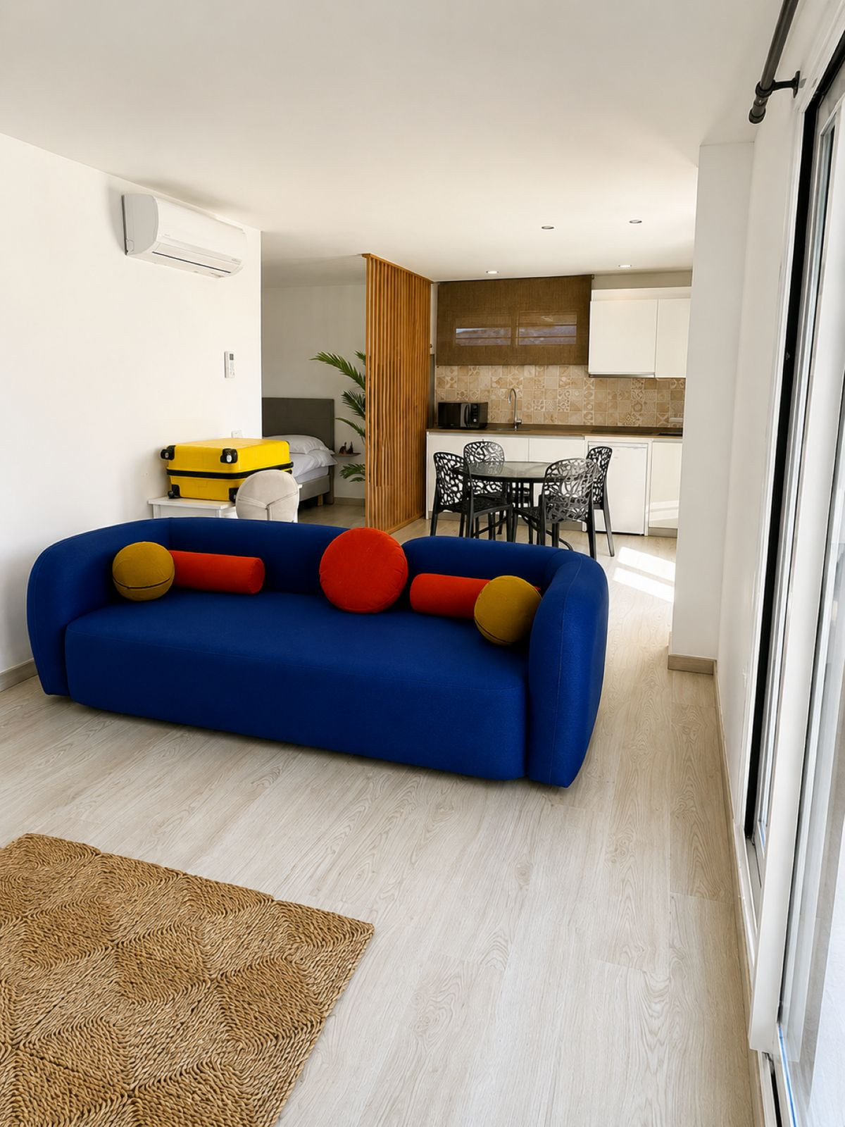 4 Bed Townhouse for sale in Benahavís Costa Del Sol, Málaga, Spain