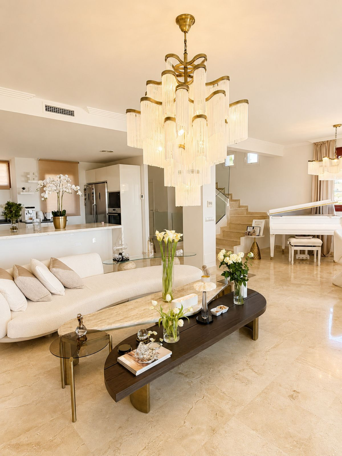 4 Bed Townhouse for sale in Benahavís Costa Del Sol, Málaga, Spain