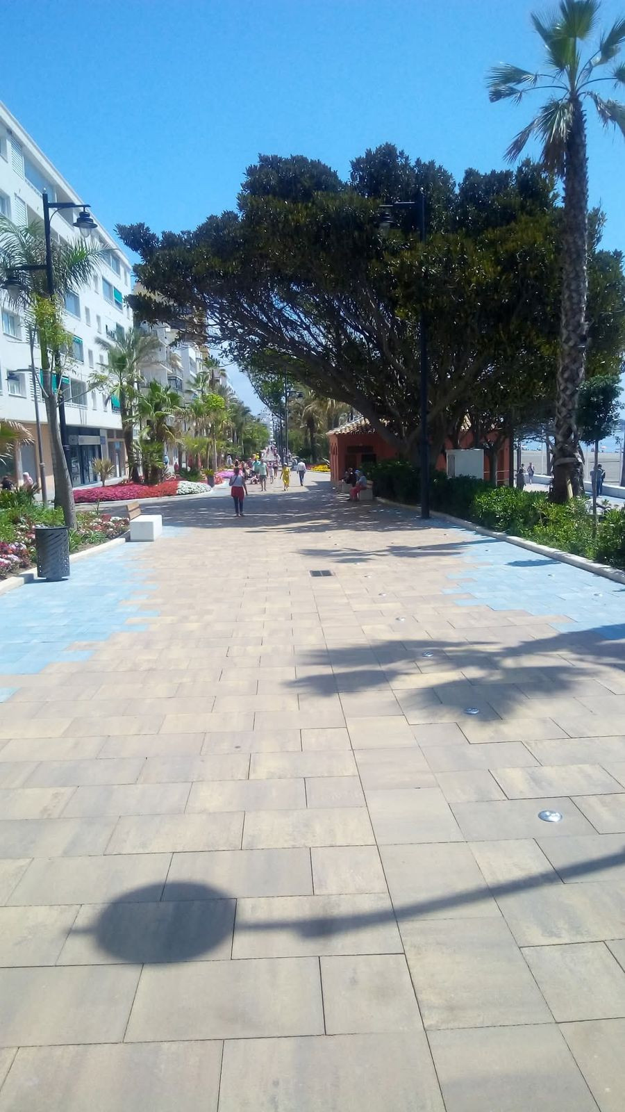 Se vende Apartamento Planta Media de 3 dormitorios en Costa Del Sol, Málaga, España