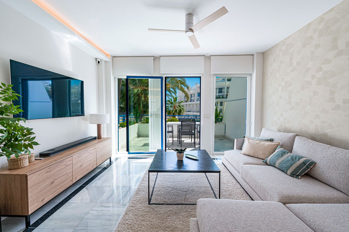 2 Bed Apartment for sale in Marbella Costa Del Sol, Málaga, Spain