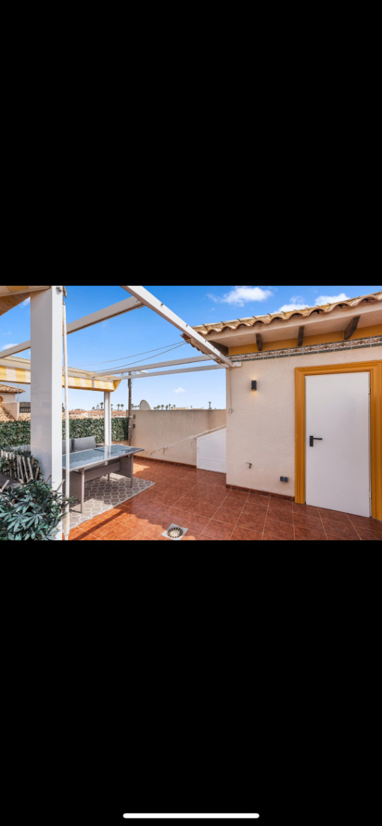 Se vende Villa - Chalet de 2 dormitorios en Costa Blanca, Alicante, España