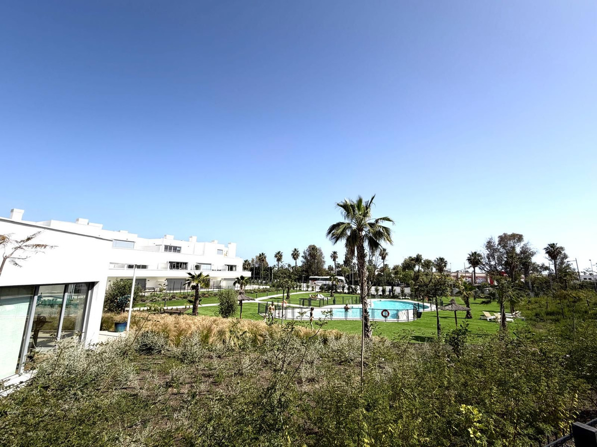 Se vende Apartamento Planta Baja de 2 dormitorios en Costa Del Sol, Málaga, España