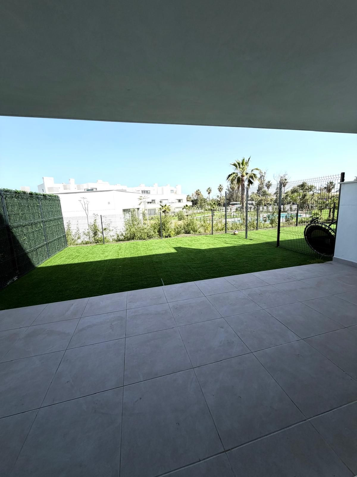 Se vende Apartamento Planta Baja de 2 dormitorios en Costa Del Sol, Málaga, España