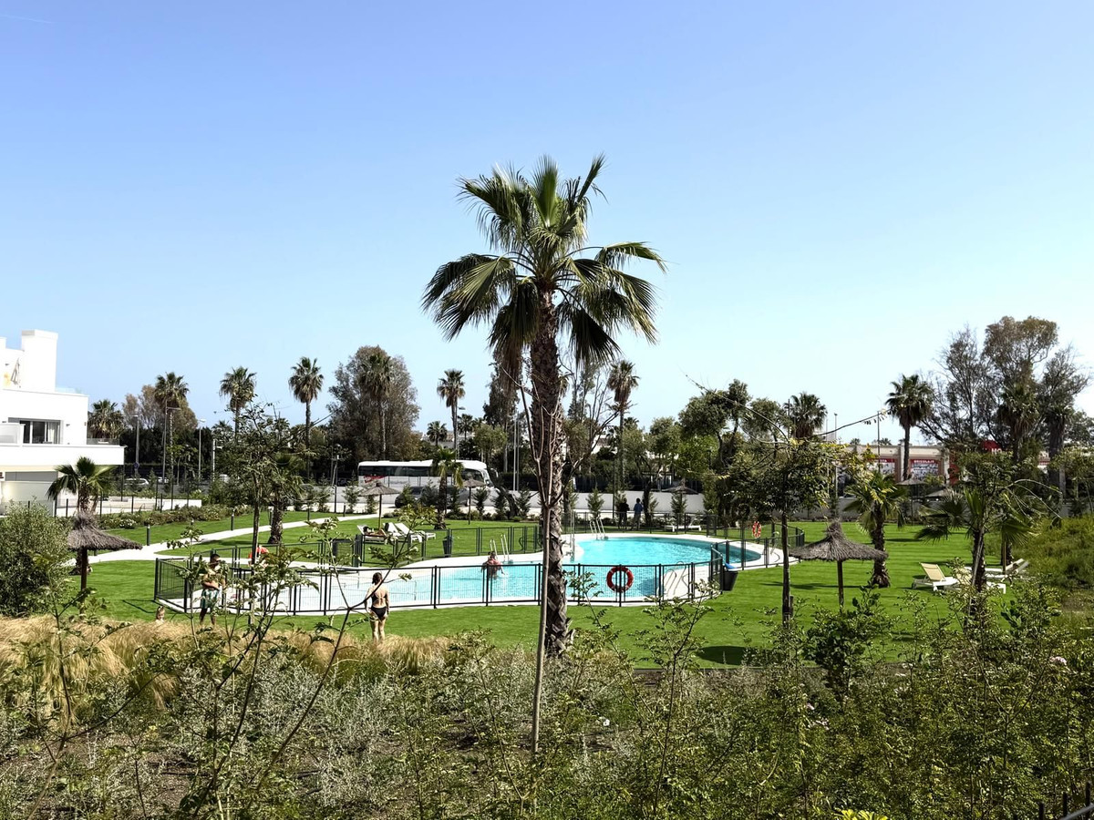 Se vende Apartamento Planta Baja de 2 dormitorios en Costa Del Sol, Málaga, España