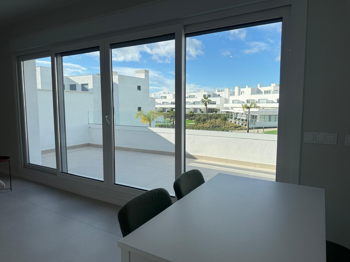 Se vende Apartamento Planta Media de 2 dormitorios en Costa Del Sol, Málaga, España