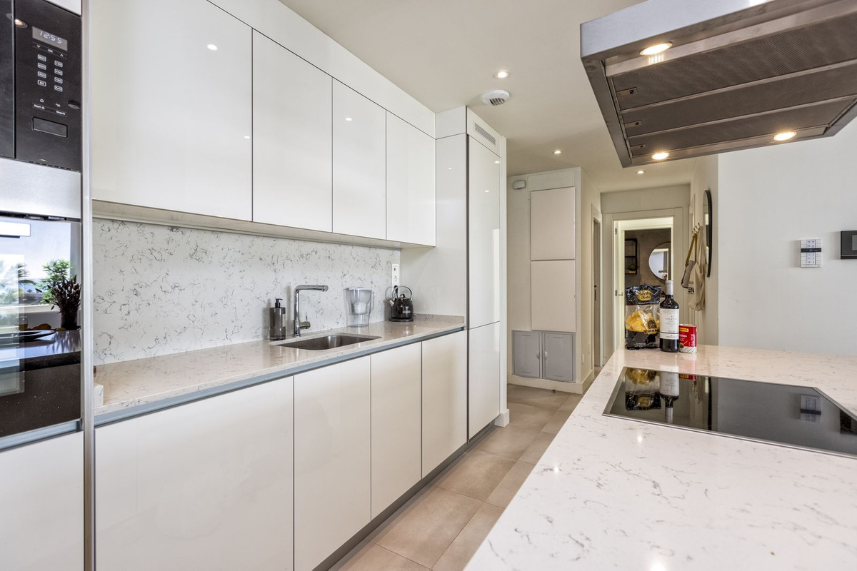 2 Bed Apartment for sale in Mijas Costa Costa Del Sol, Málaga, Spain
