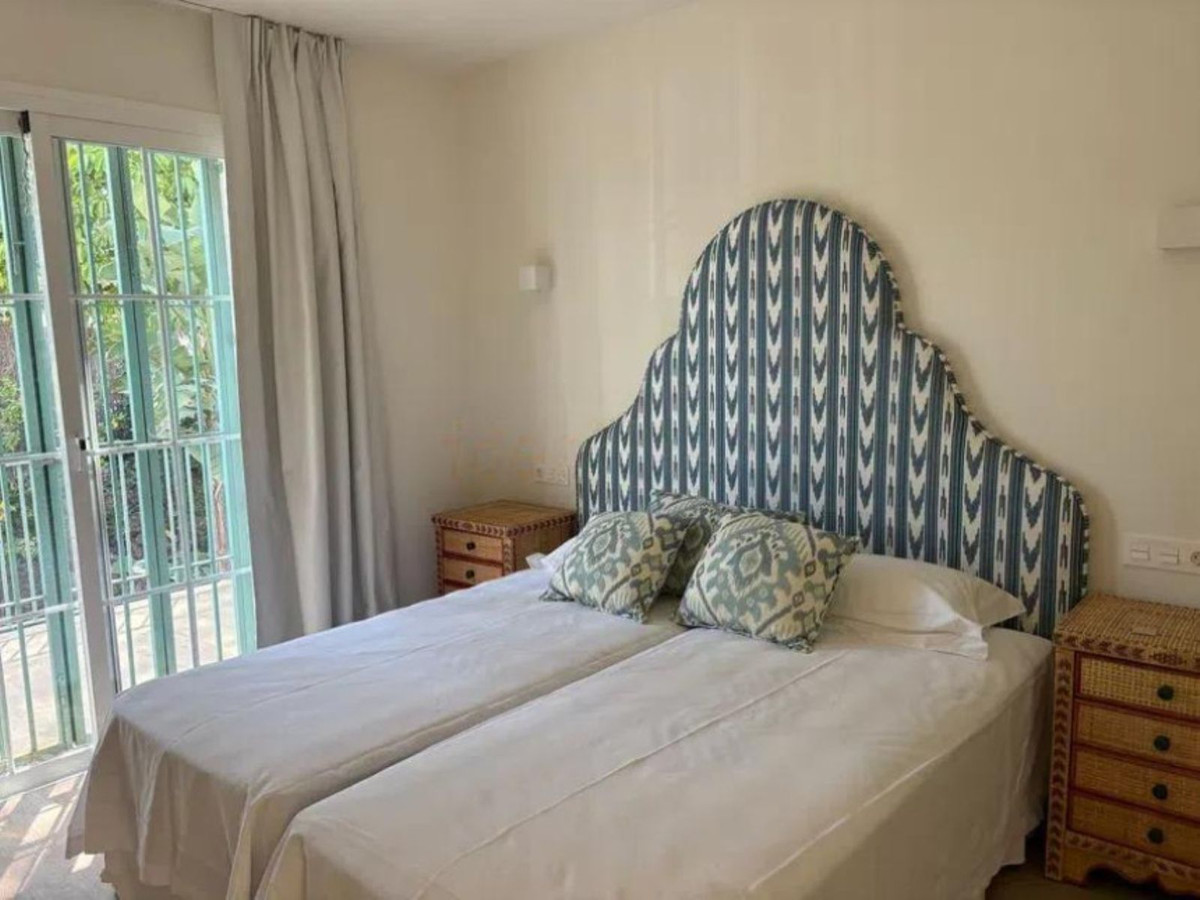 4 Bed Townhouse for sale in Marbella Costa Del Sol, Málaga, Spain