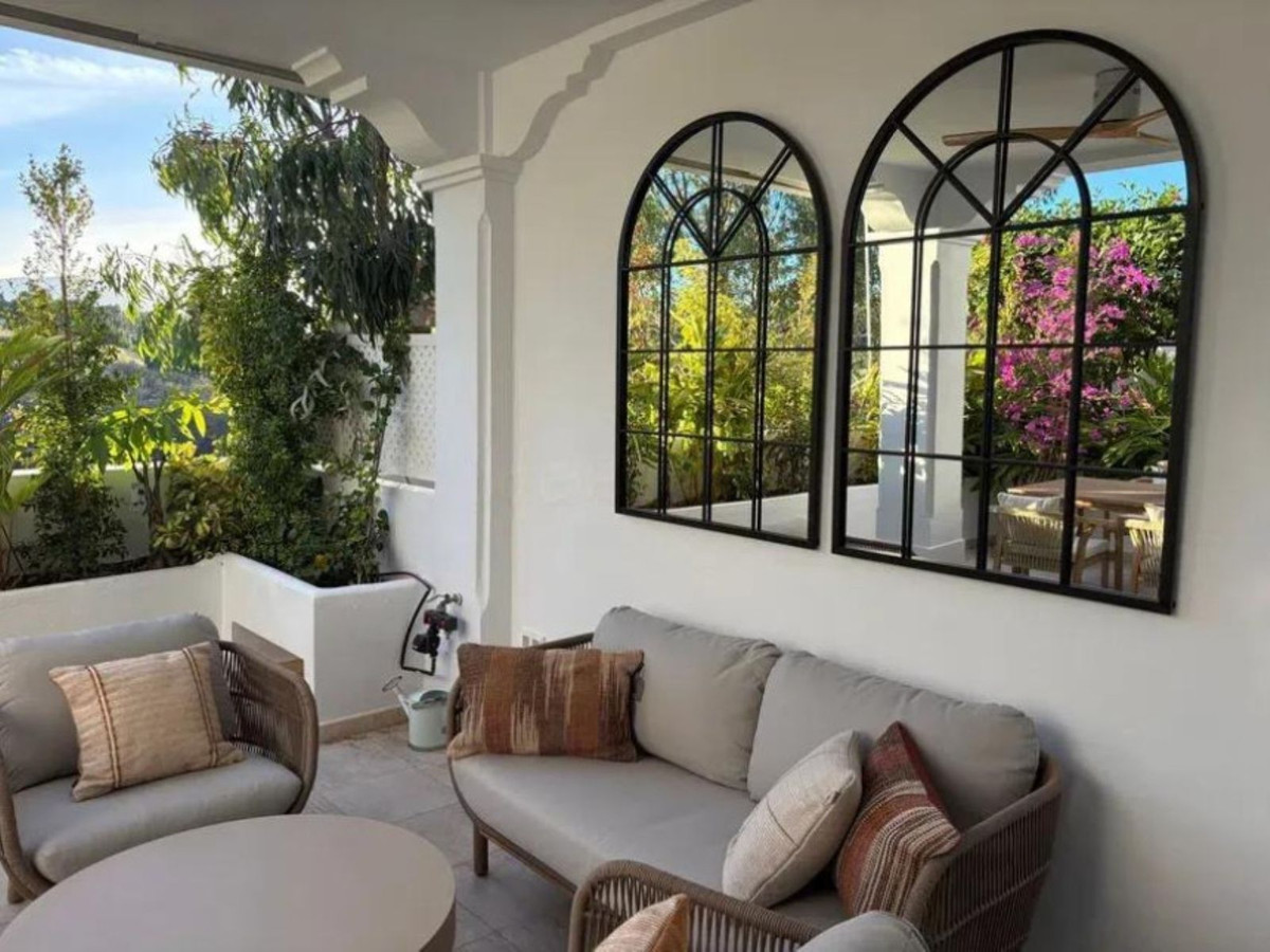 4 Bed Townhouse for sale in Marbella Costa Del Sol, Málaga, Spain