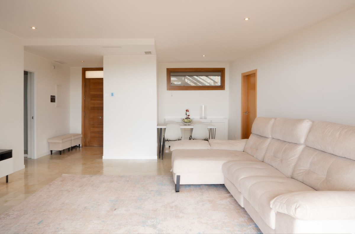 3 Bed Apartment for sale in Altos De Los Monteros Costa Del Sol, Málaga, Spain