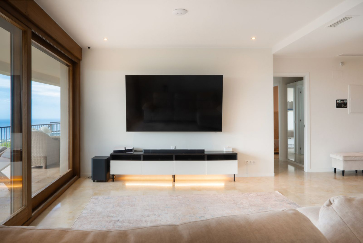 3 Bed Apartment for sale in Altos De Los Monteros Costa Del Sol, Málaga, Spain