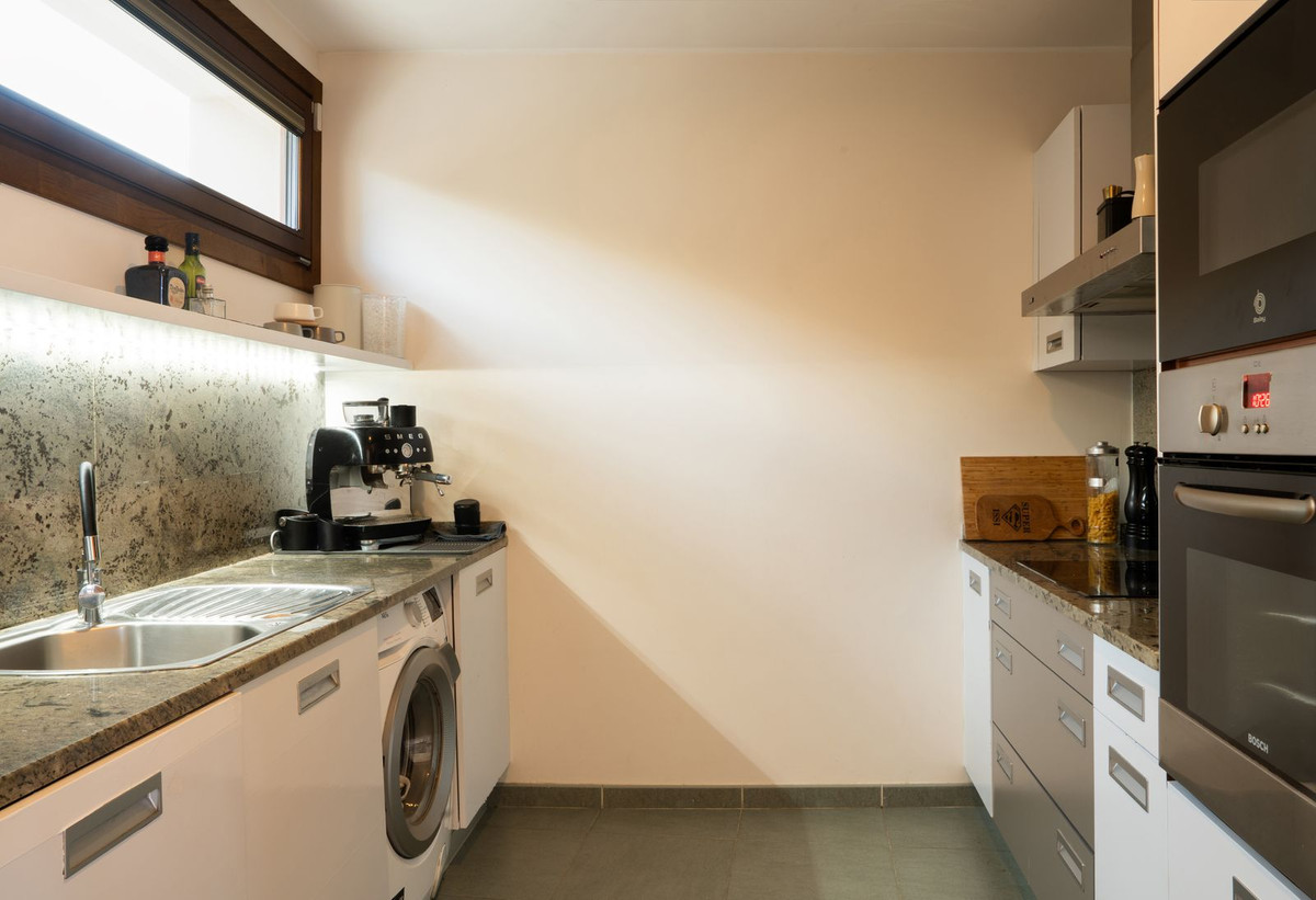 3 Bed Apartment for sale in Altos De Los Monteros Costa Del Sol, Málaga, Spain