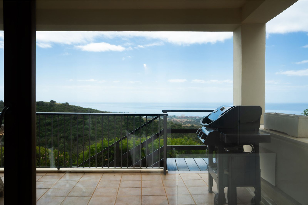 3 Bed Apartment for sale in Altos De Los Monteros Costa Del Sol, Málaga, Spain