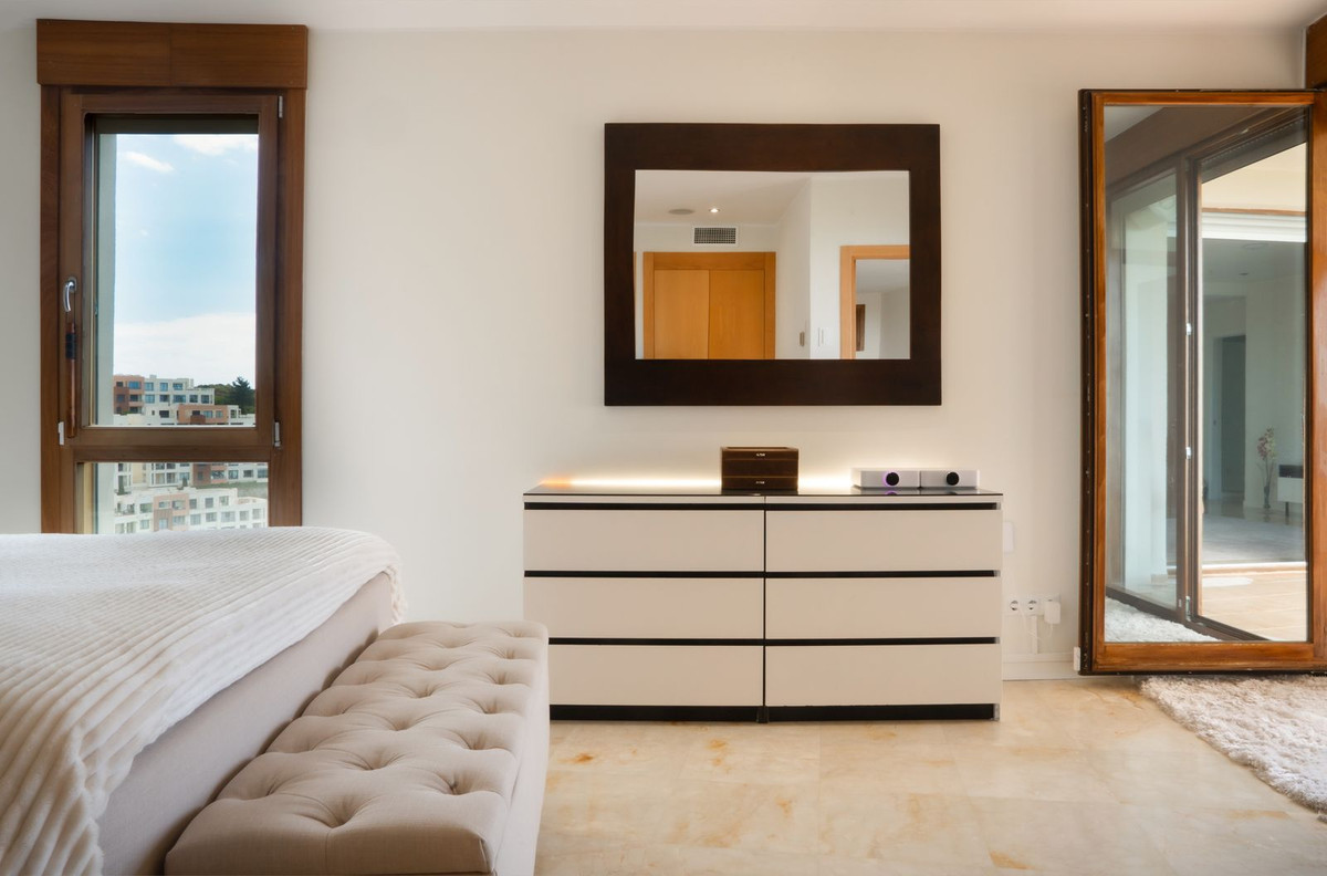 3 Bed Apartment for sale in Altos De Los Monteros Costa Del Sol, Málaga, Spain