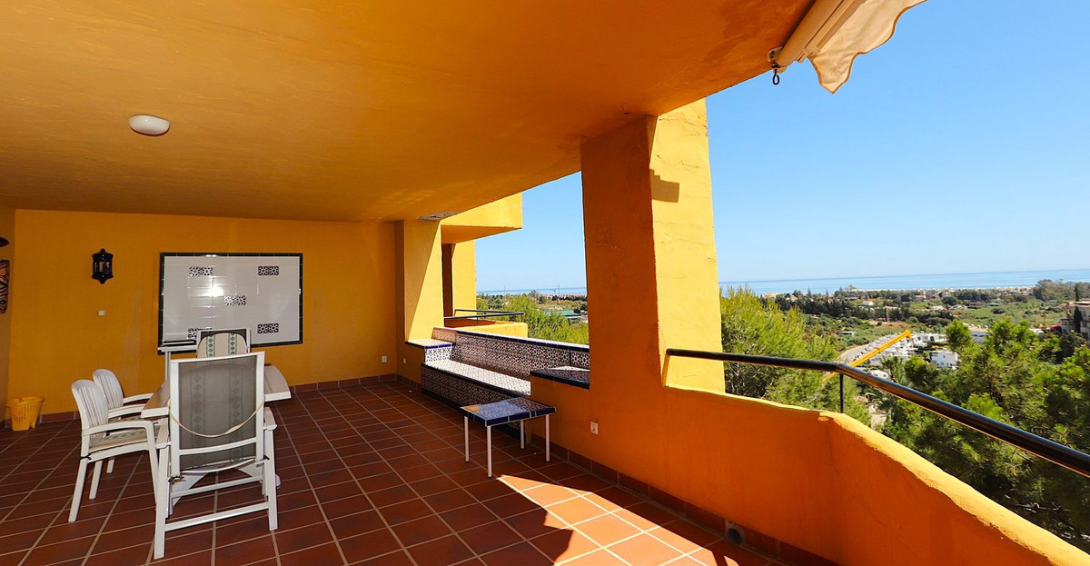 Se vende Apartamento Planta Media de 3 dormitorios en Costa Del Sol, Málaga, España