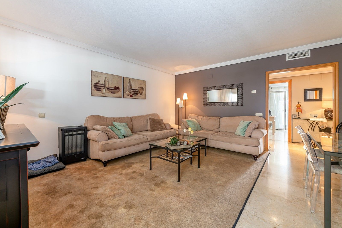 Se vende Apartamento Planta Baja de 3 dormitorios en Costa Del Sol, Málaga, España