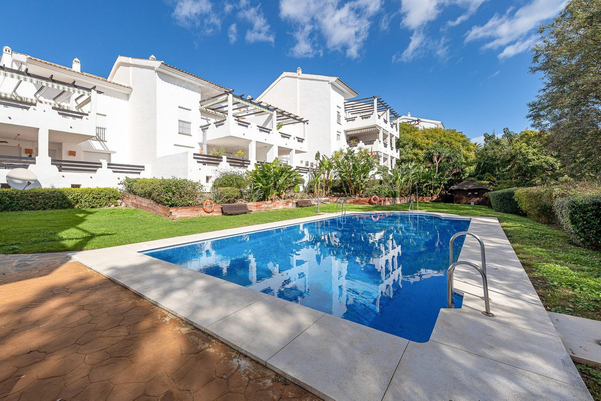 Se vende Apartamento Planta Baja de 3 dormitorios en Costa Del Sol, Málaga, España