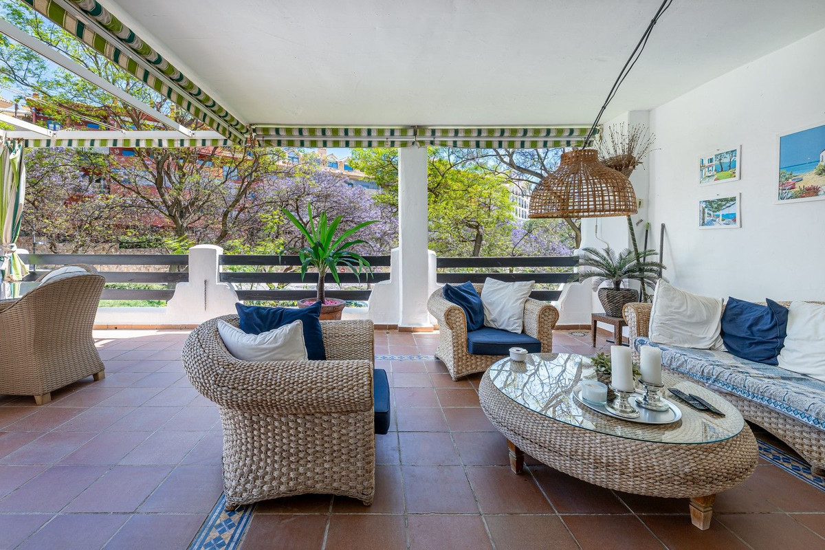 Se vende Apartamento Planta Baja de 3 dormitorios en Costa Del Sol, Málaga, España