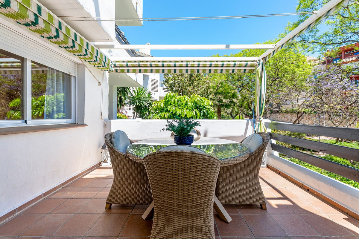 Se vende Apartamento Planta Baja de 3 dormitorios en Costa Del Sol, Málaga, España