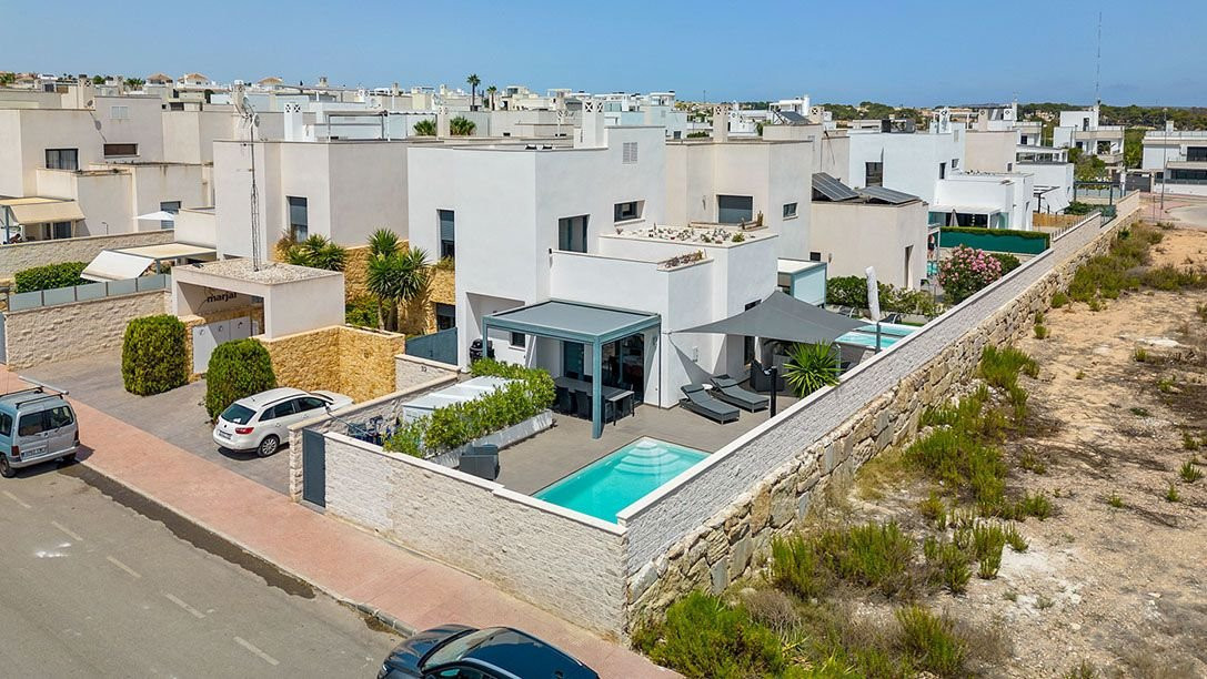 3 Bed Townhouse for sale in Rojales Costa Blanca, Alicante, Spain