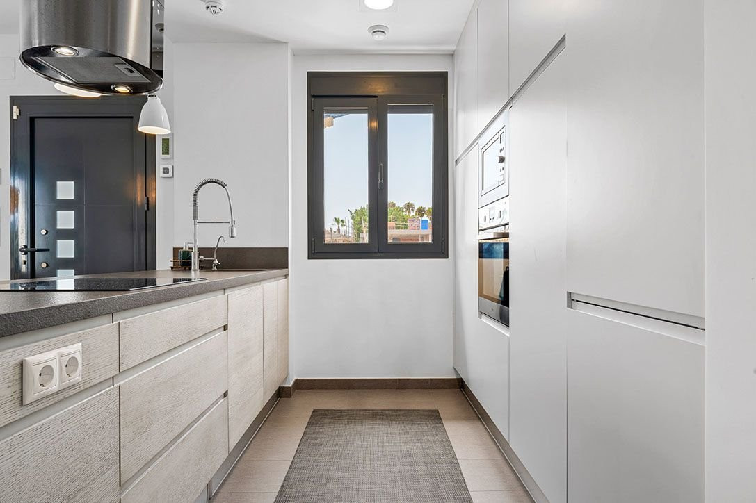 Se vende Villa - Chalet de 3 dormitorios en Costa Blanca, Alicante, España