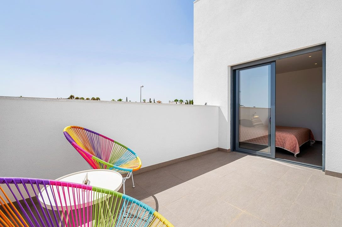 Se vende Villa - Chalet de 3 dormitorios en Costa Blanca, Alicante, España
