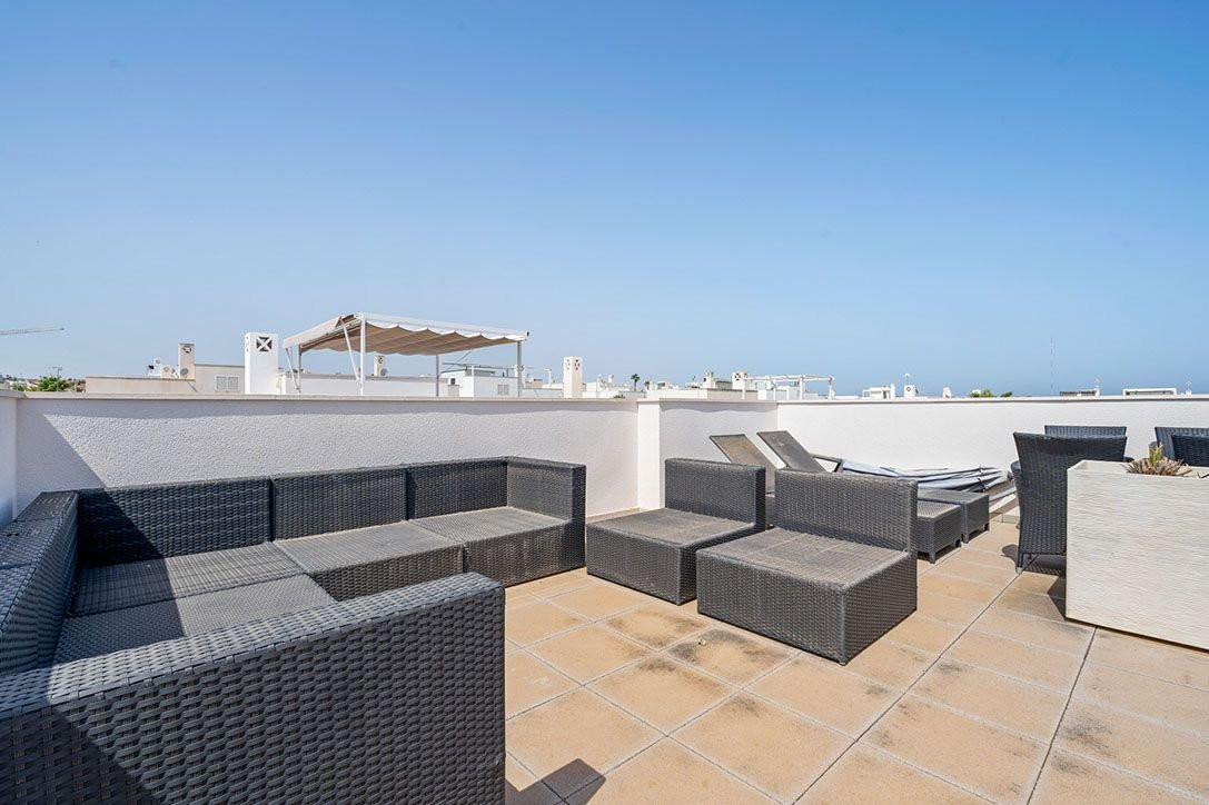 Se vende Villa - Chalet de 3 dormitorios en Costa Blanca, Alicante, España